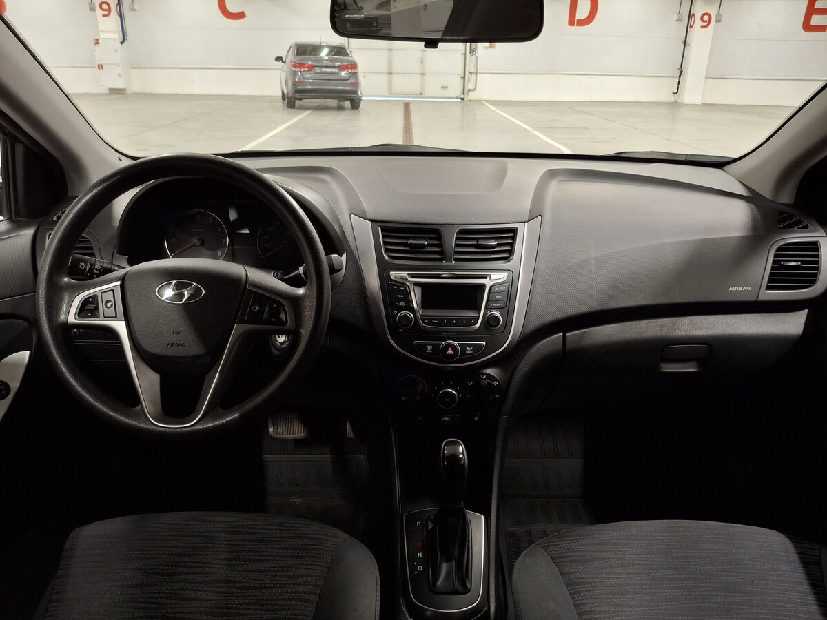 Купить Hyundai Solaris, 2015, 98 403 км.. Фото: #13