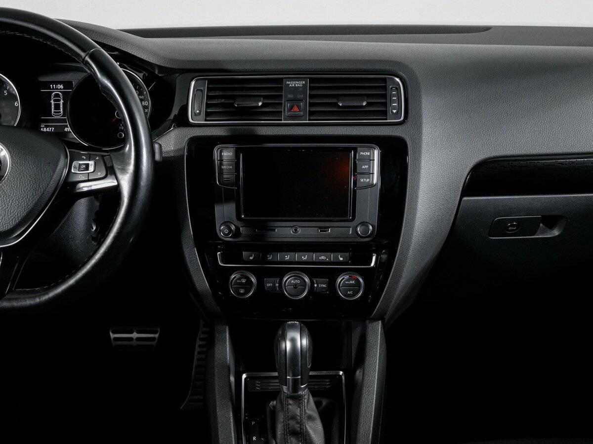 Купить Volkswagen Jetta, 2017, 68 475 км.. Фото: #12