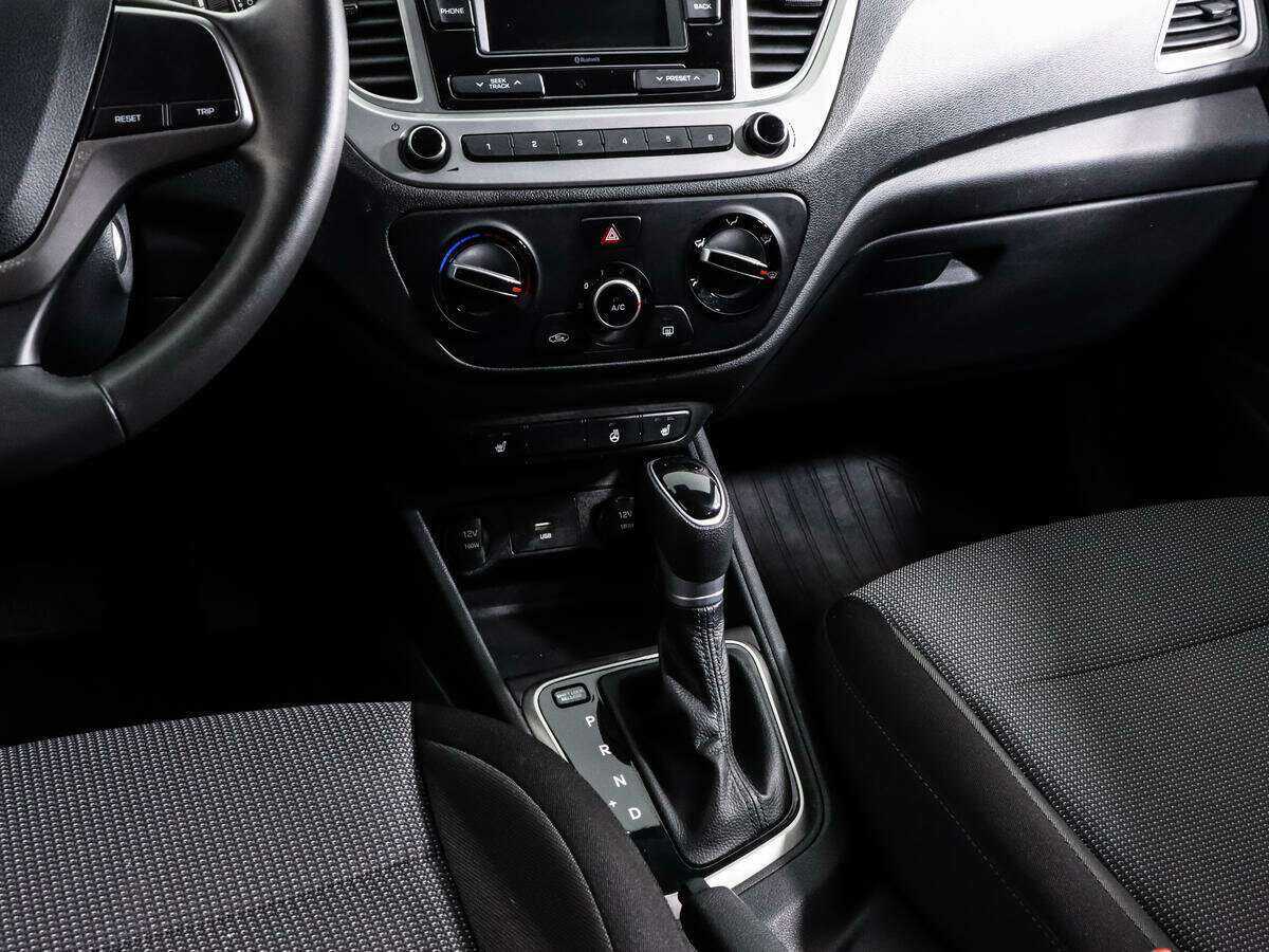 Купить Hyundai Solaris, 2021, 44 357 км.. Фото: #10