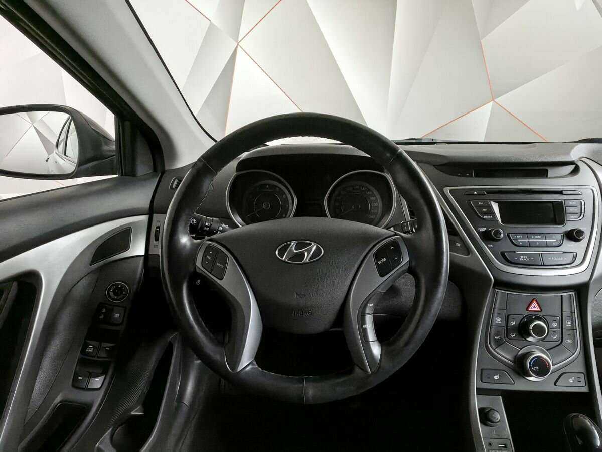 Купить Hyundai Elantra, 2015, 69 924 км.. Фото: #14