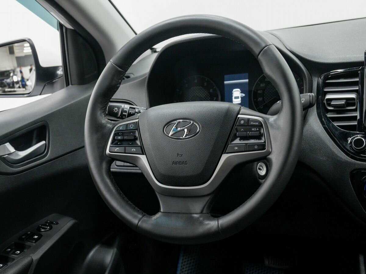 Купить Hyundai Solaris, 2021, 118 318 км.. Фото: #11