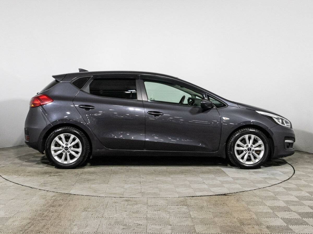 Купить Kia Ceed, 2017, 110 359 км.. Фото: #3