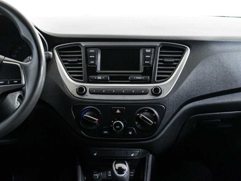 Купить Hyundai Solaris, 2019, 89 965 км.. Фото: #13