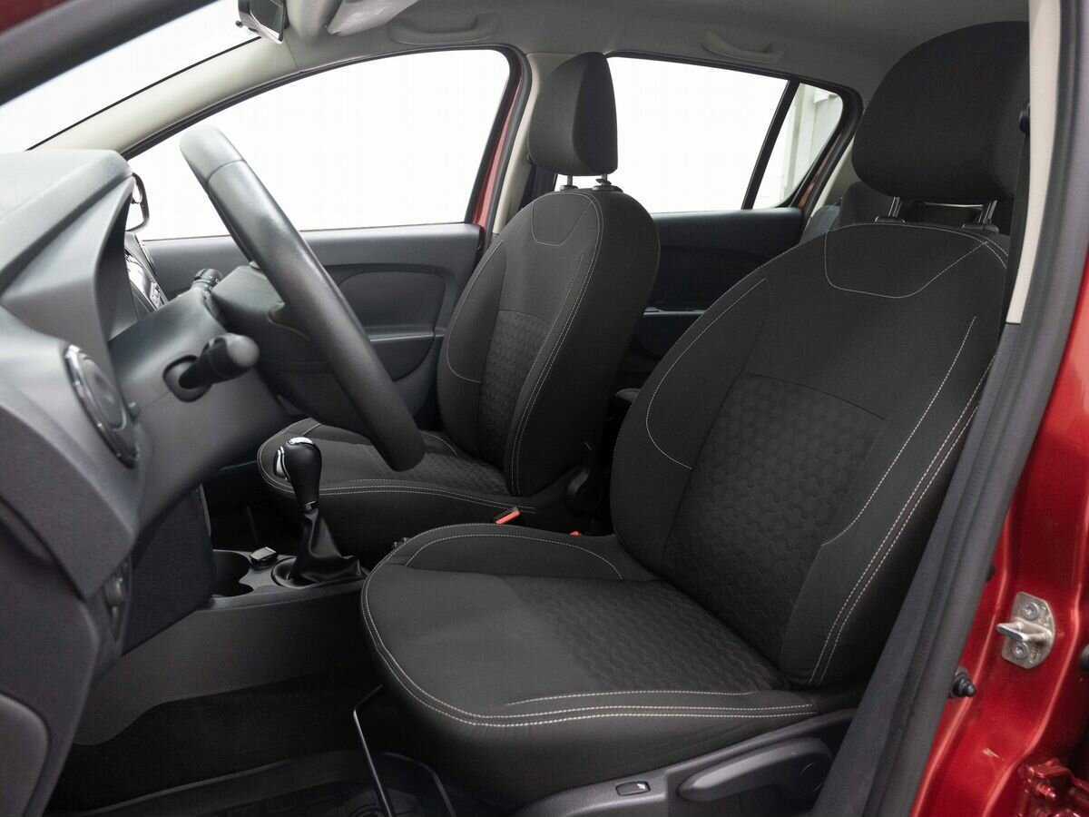 Купить Renault Sandero, 2017, 35 074 км.. Фото: #8