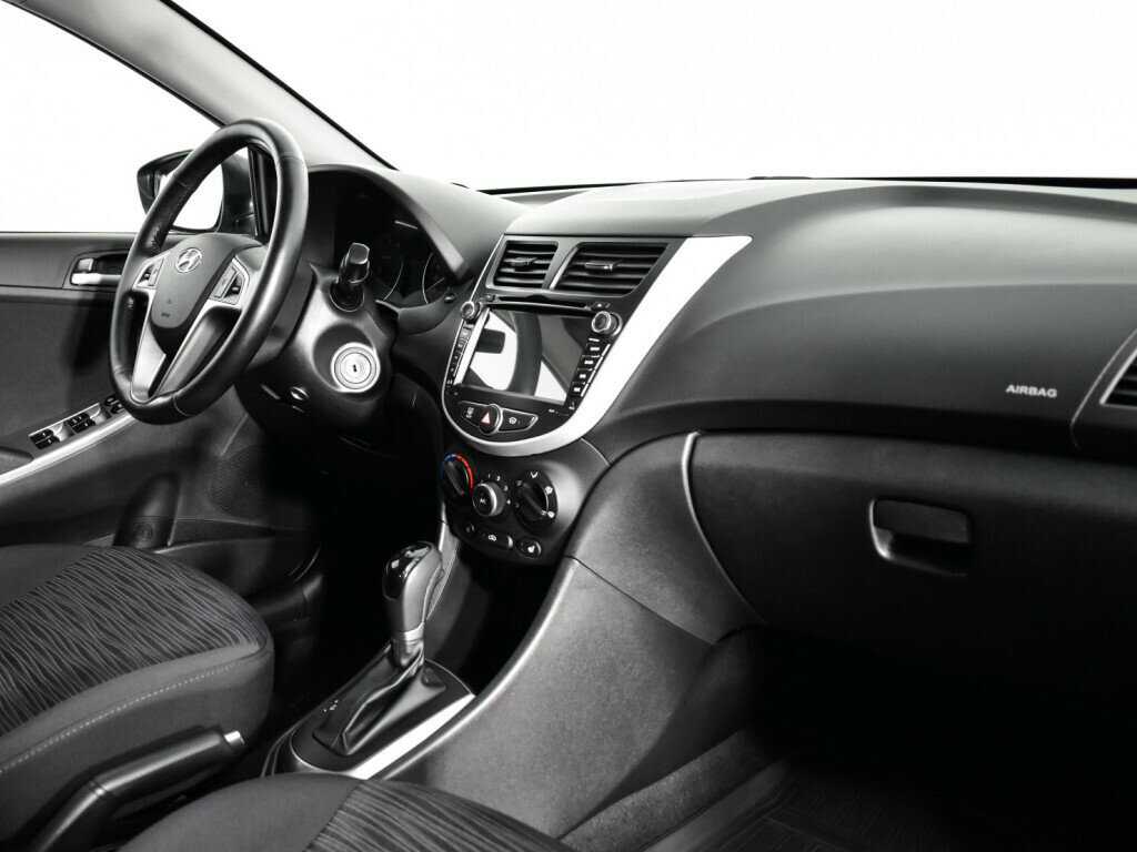 Купить Hyundai Solaris, 2014, 40 671 км.. Фото: #8