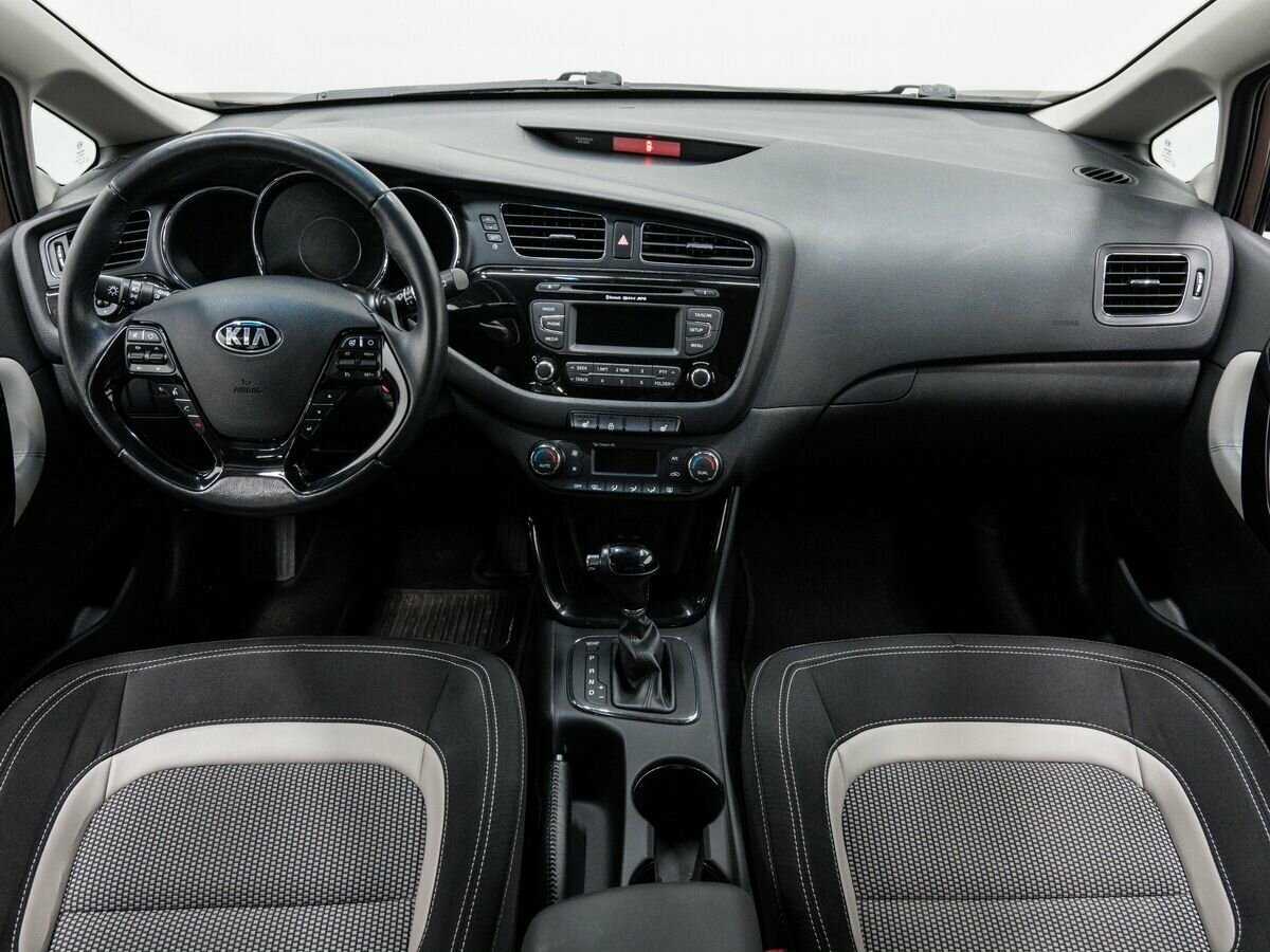 Купить Kia Ceed, 2014, 97 899 км.. Фото: #10