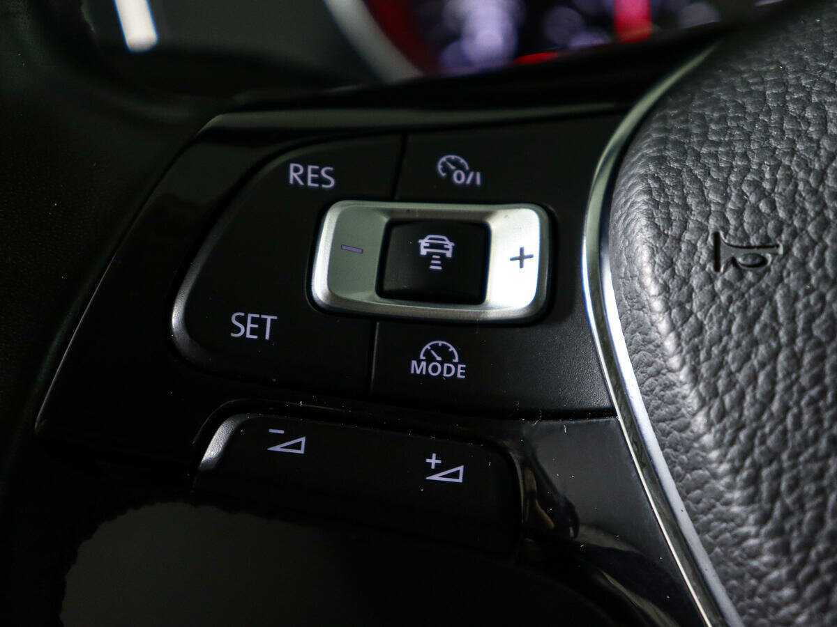 Купить Volkswagen Passat, 2017, 187 575 км.. Фото: #17