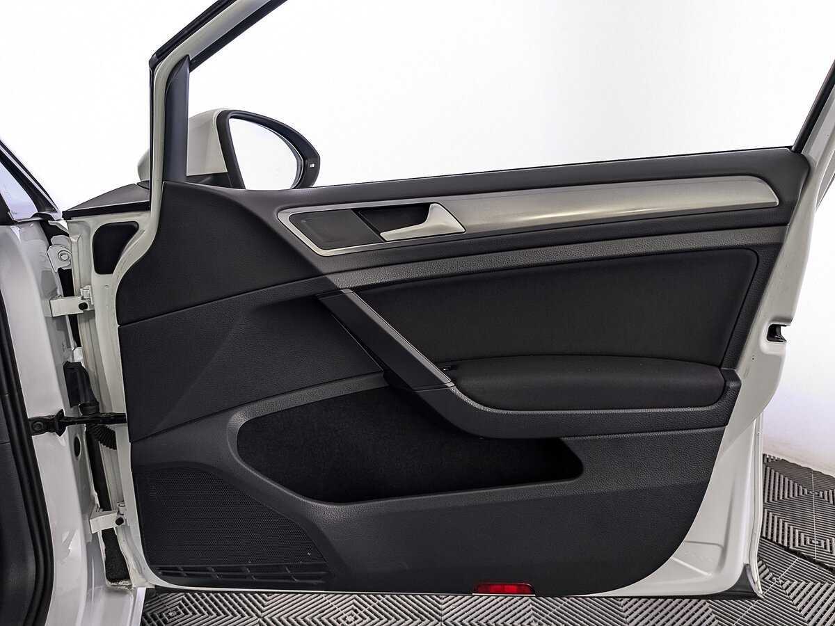 Купить Volkswagen Golf, 2014, 148 827 км.. Фото: #24