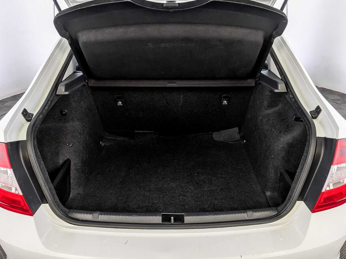 Купить Skoda Rapid, 2017, 163 106 км.. Фото: #9