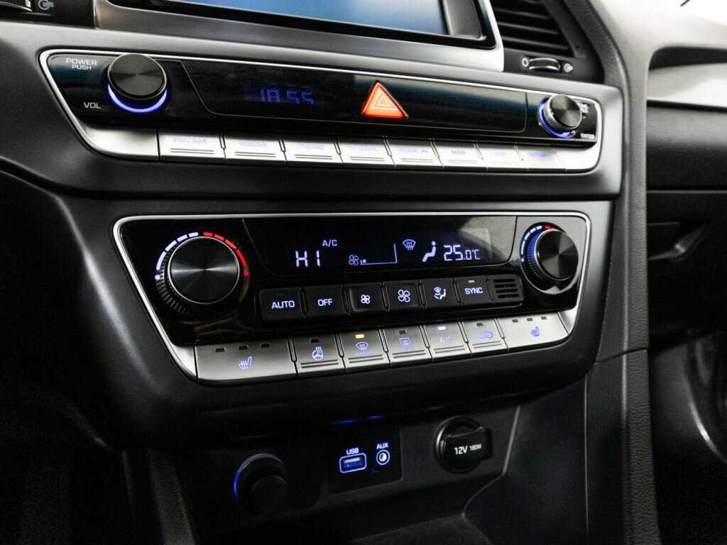 Купить Hyundai Sonata, 2019, 66 693 км.. Фото: #16