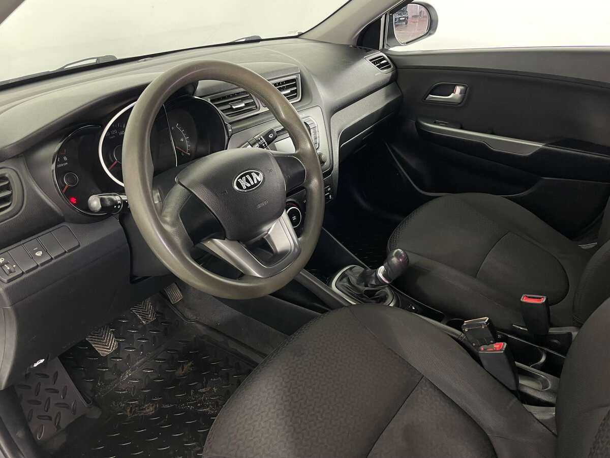 Купить Kia Rio, 2013, 204 913 км.. Фото: #6