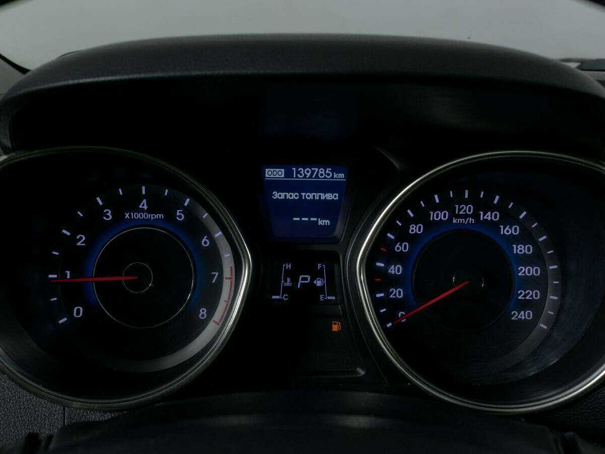 Купить Hyundai Elantra, 2012, 139 611 км.. Фото: #12