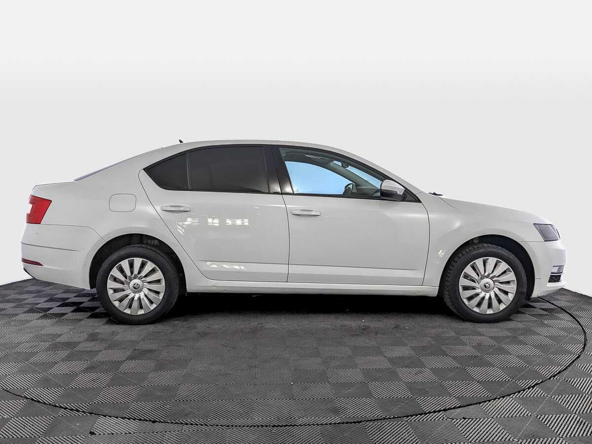 Купить Skoda Octavia, 2017, 201 226 км.. Фото: #3