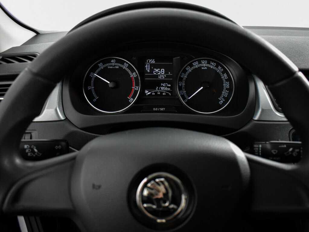 Купить Skoda Rapid, 2018, 217 854 км.. Фото: #13