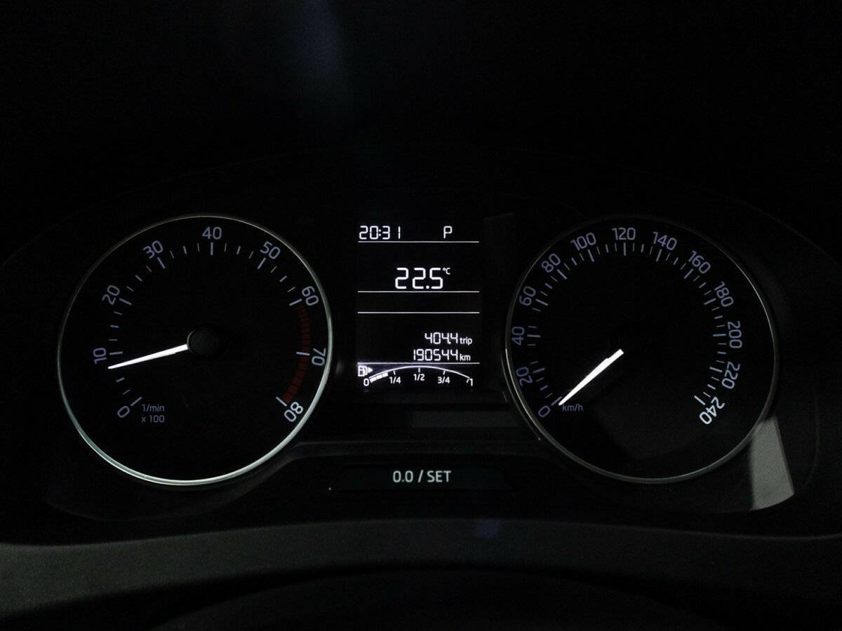 Купить Skoda Rapid, 2015, 190 541 км.. Фото: #11