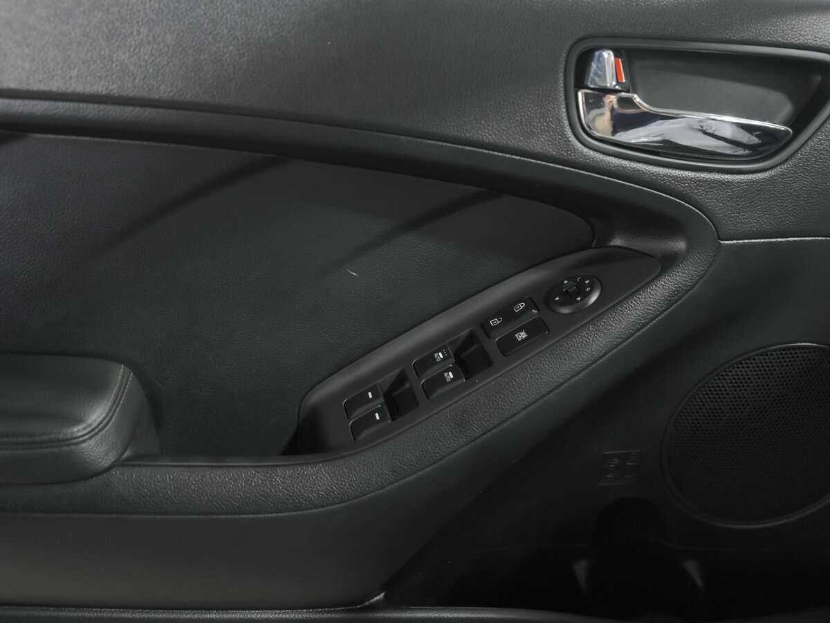 Купить Kia Cerato, 2014, 106 103 км.. Фото: #8