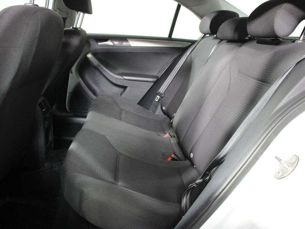 Купить Volkswagen Jetta, 2016, 101 196 км.. Фото: #9