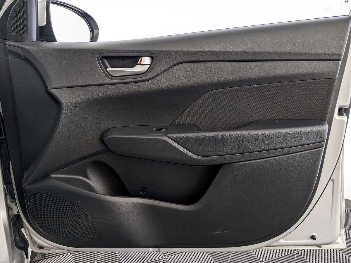 Купить Hyundai Solaris, 2020, 24 865 км.. Фото: #20