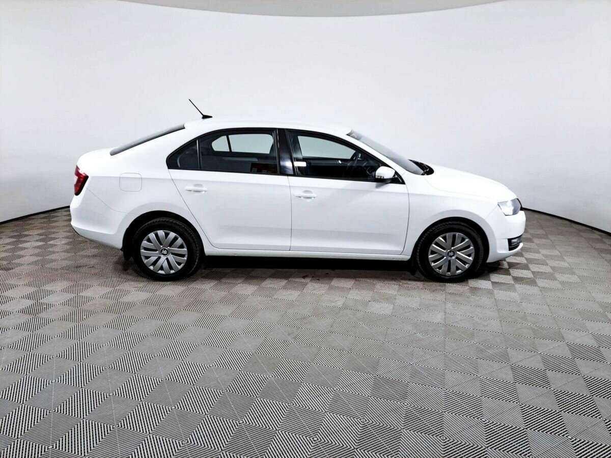 Купить Skoda Rapid, 2018, 80 000 км.. Фото: #2