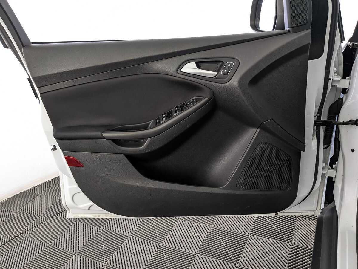 Купить Ford Focus, 2019, 107 632 км.. Фото: #17