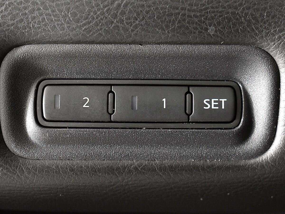 Купить Nissan Pathfinder, 2015, 148 776 км.. Фото: #11