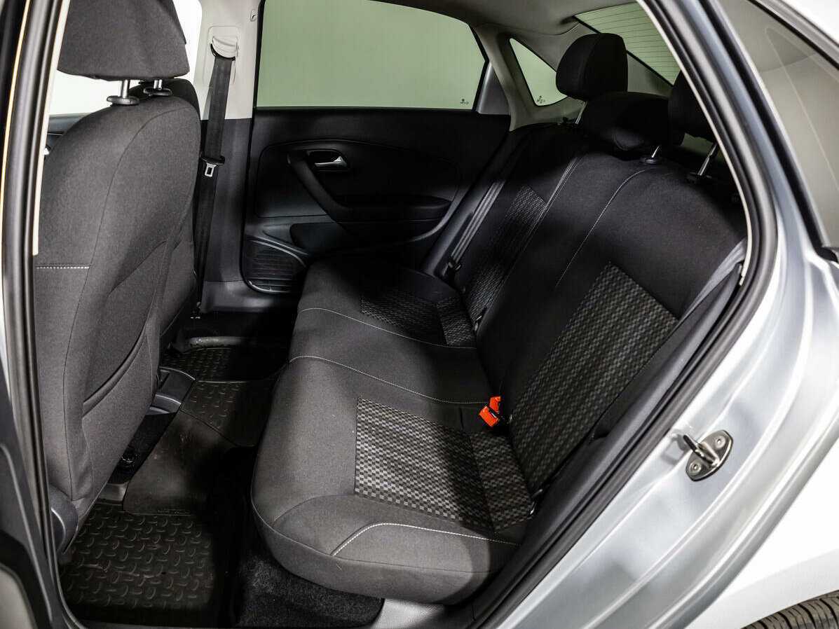 Купить Volkswagen Polo, 2016, 133 360 км.. Фото: #9