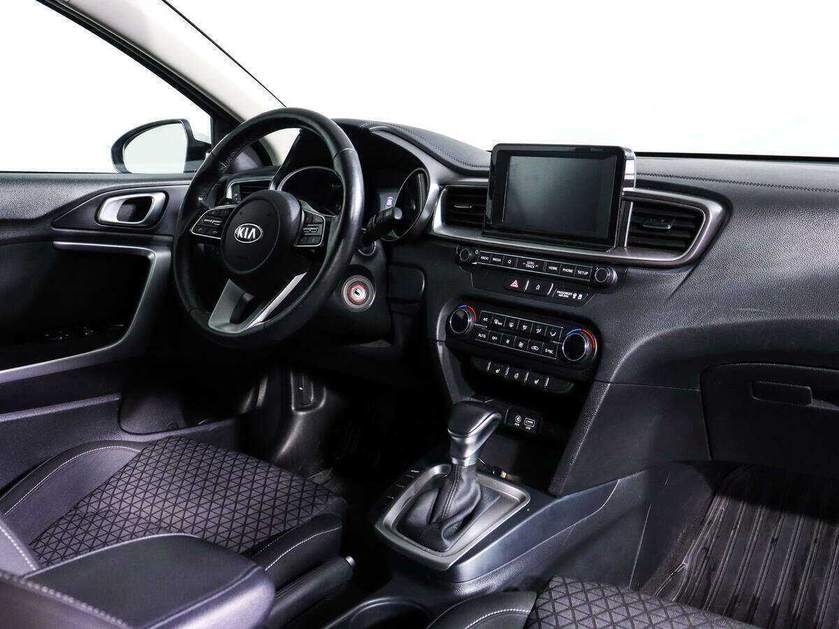 Купить Kia Ceed, 2018, 85 513 км.. Фото: #6