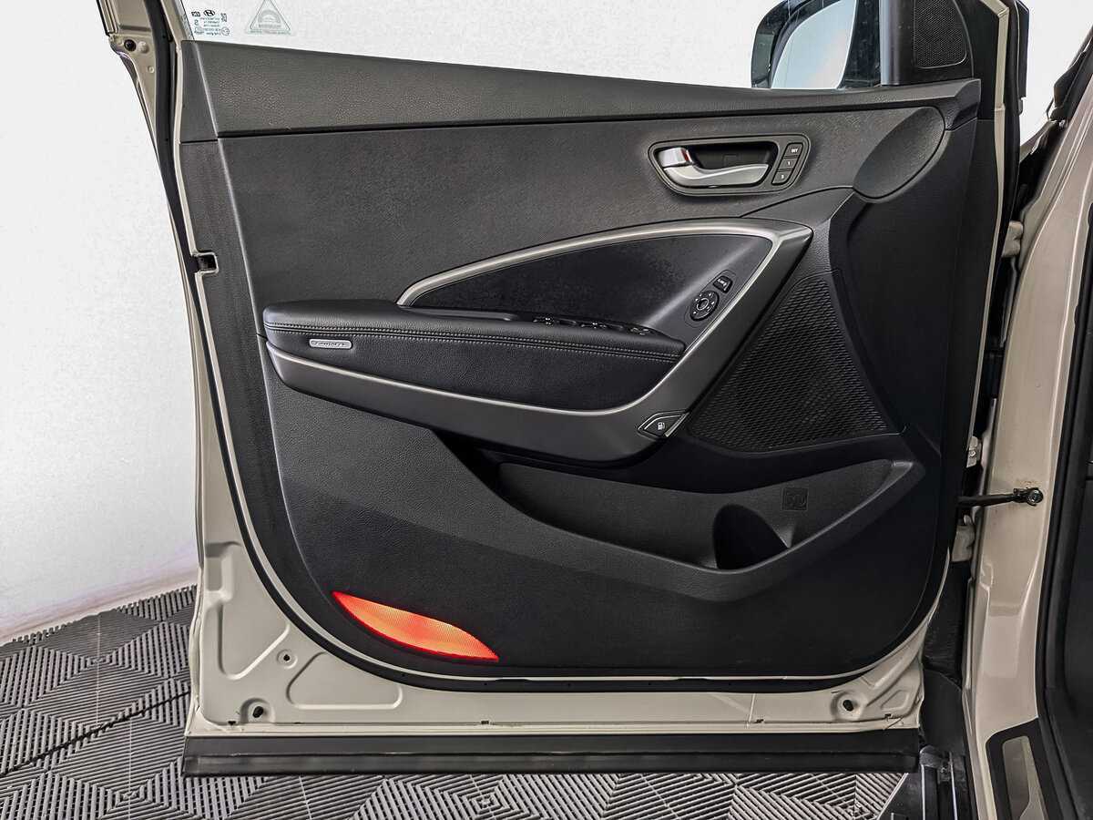 Купить Hyundai Santa Fe, 2013, 127 481 км.. Фото: #18