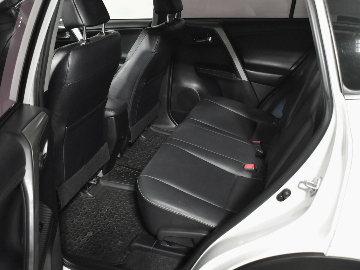 Купить Toyota RAV4, 2015, 175 959 км.. Фото: #11