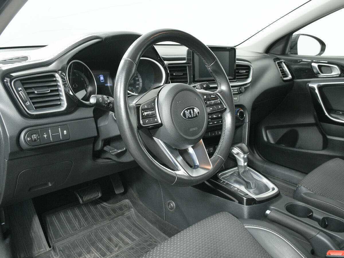 Купить Kia Ceed, 2018, 106 461 км.. Фото: #12