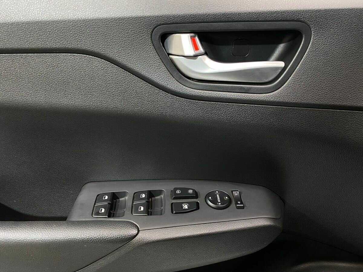 Купить Hyundai Solaris, 2020, 72 329 км.. Фото: #17