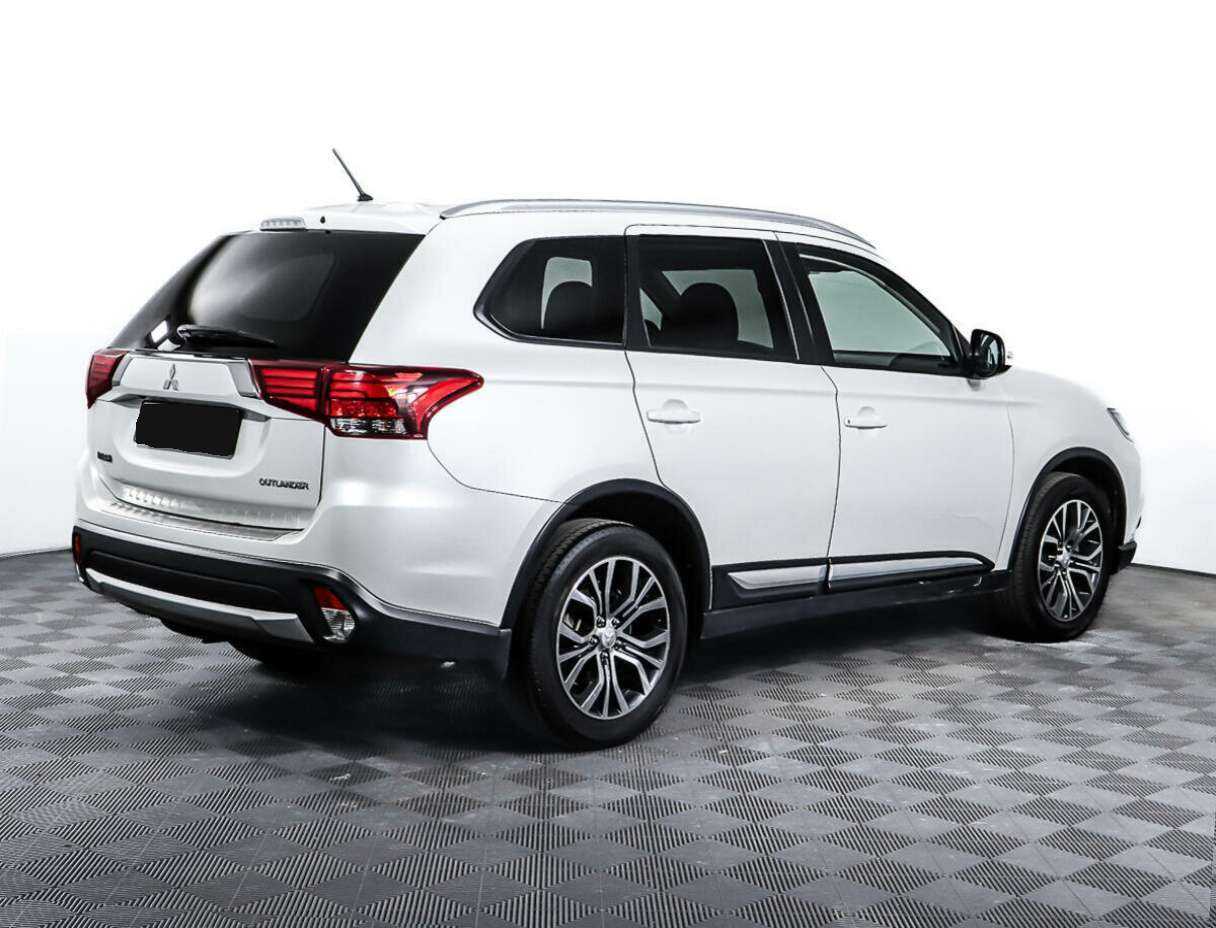 Купить Mitsubishi Outlander, 2016, 100 062 км.. Фото: #3