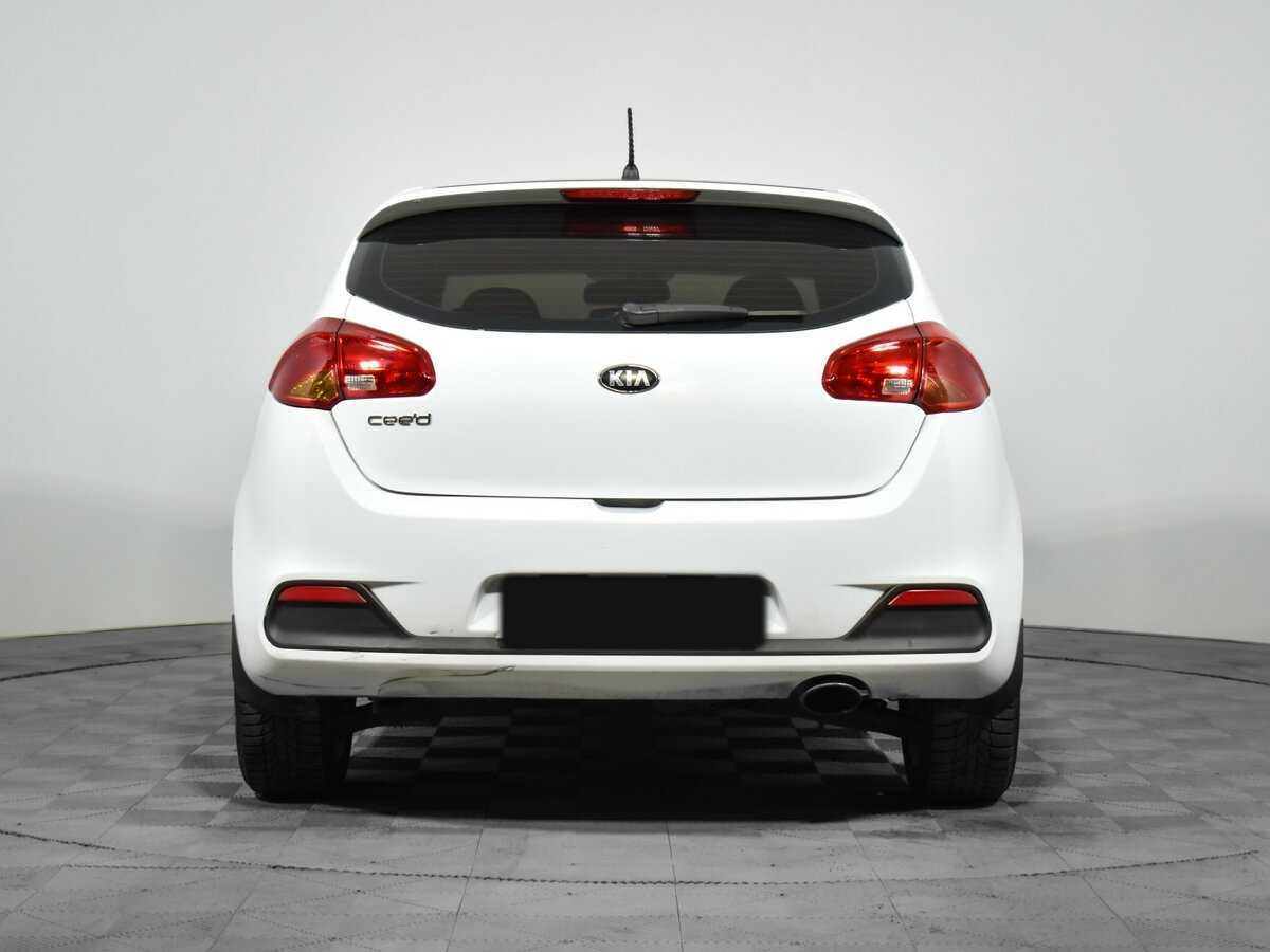 Купить Kia Ceed, 2012, 215 332 км.. Фото: #5