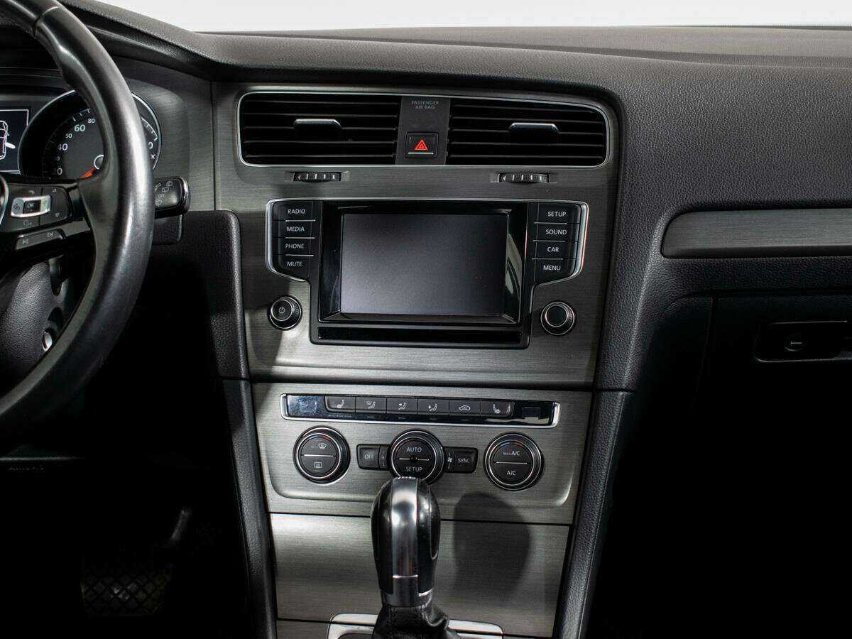 Купить Volkswagen Golf, 2013, 132 861 км.. Фото: #10