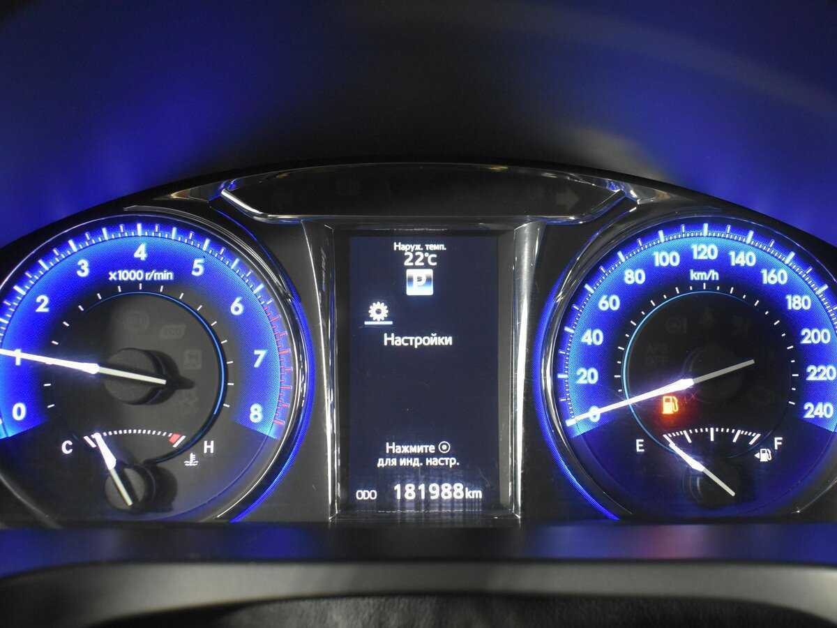 Купить Toyota Camry, 2015, 181 990 км.. Фото: #13