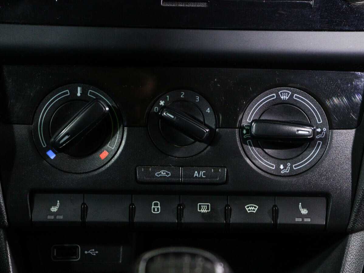 Купить Skoda Rapid, 2019, 81 485 км.. Фото: #13