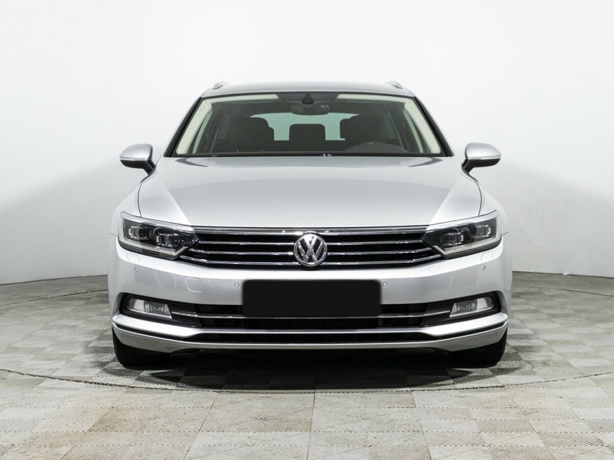 Купить Volkswagen Passat, 2017, 147 000 км.. Фото: #1