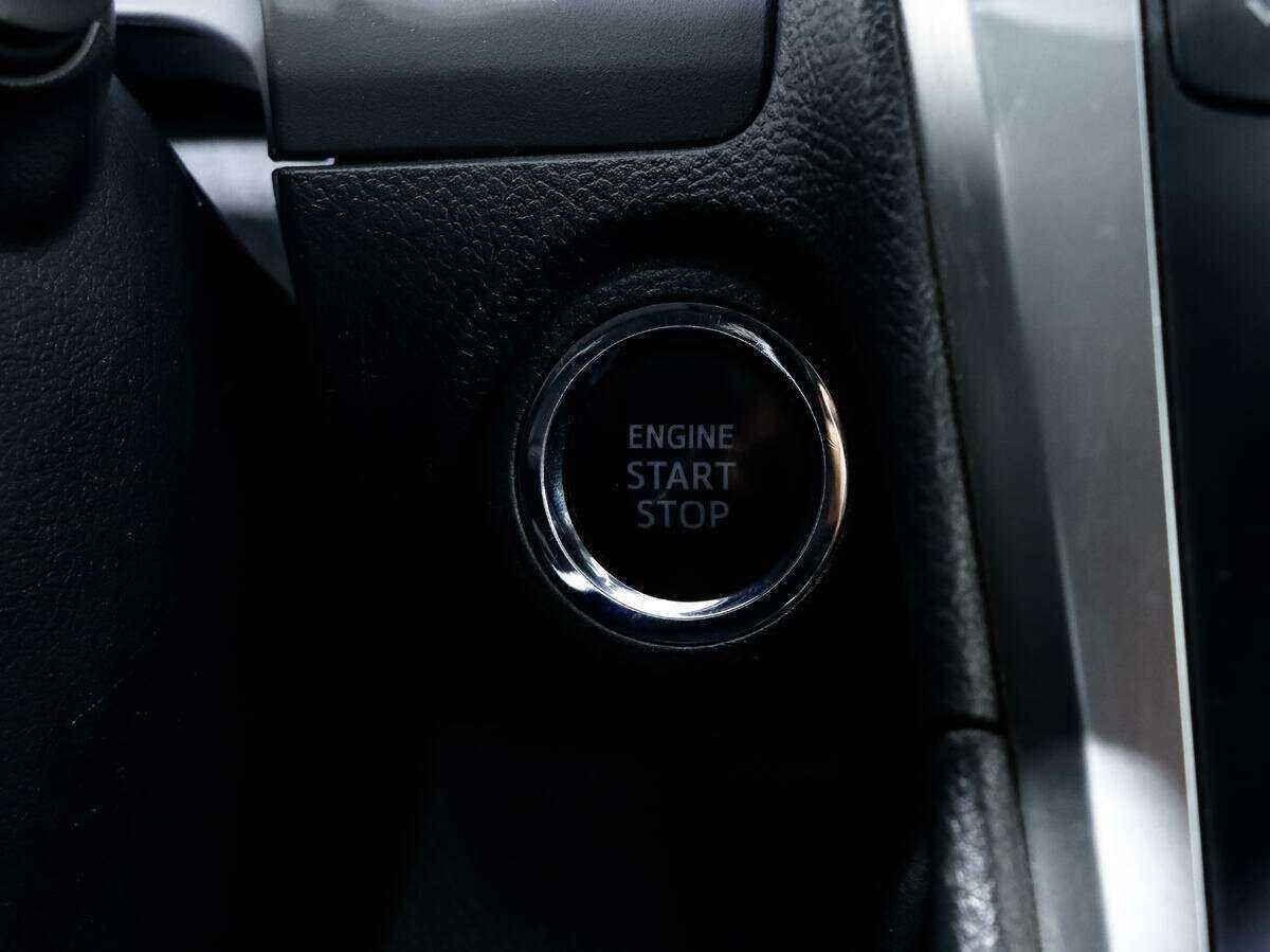 Купить Toyota Camry, 2017, 198 613 км.. Фото: #12