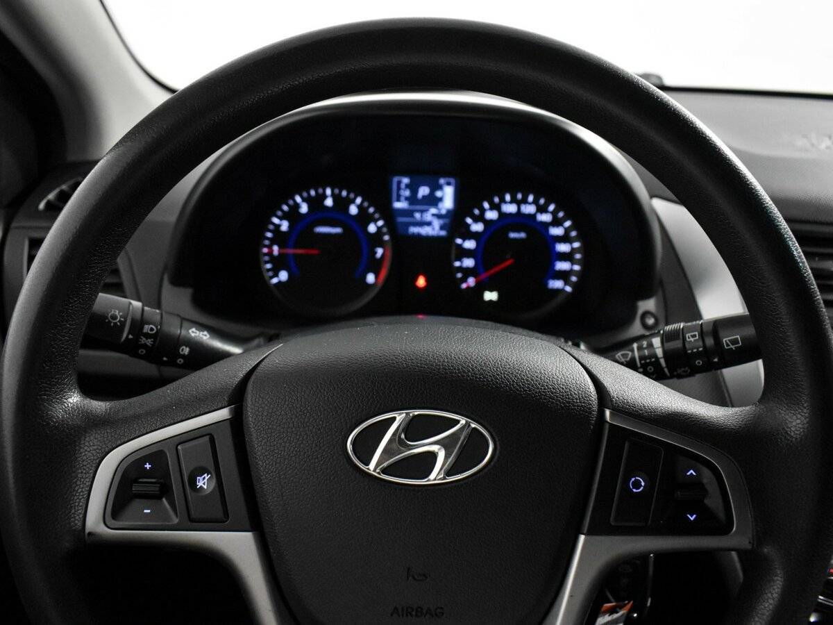 Купить Hyundai Solaris, 2015, 144 260 км.. Фото: #15