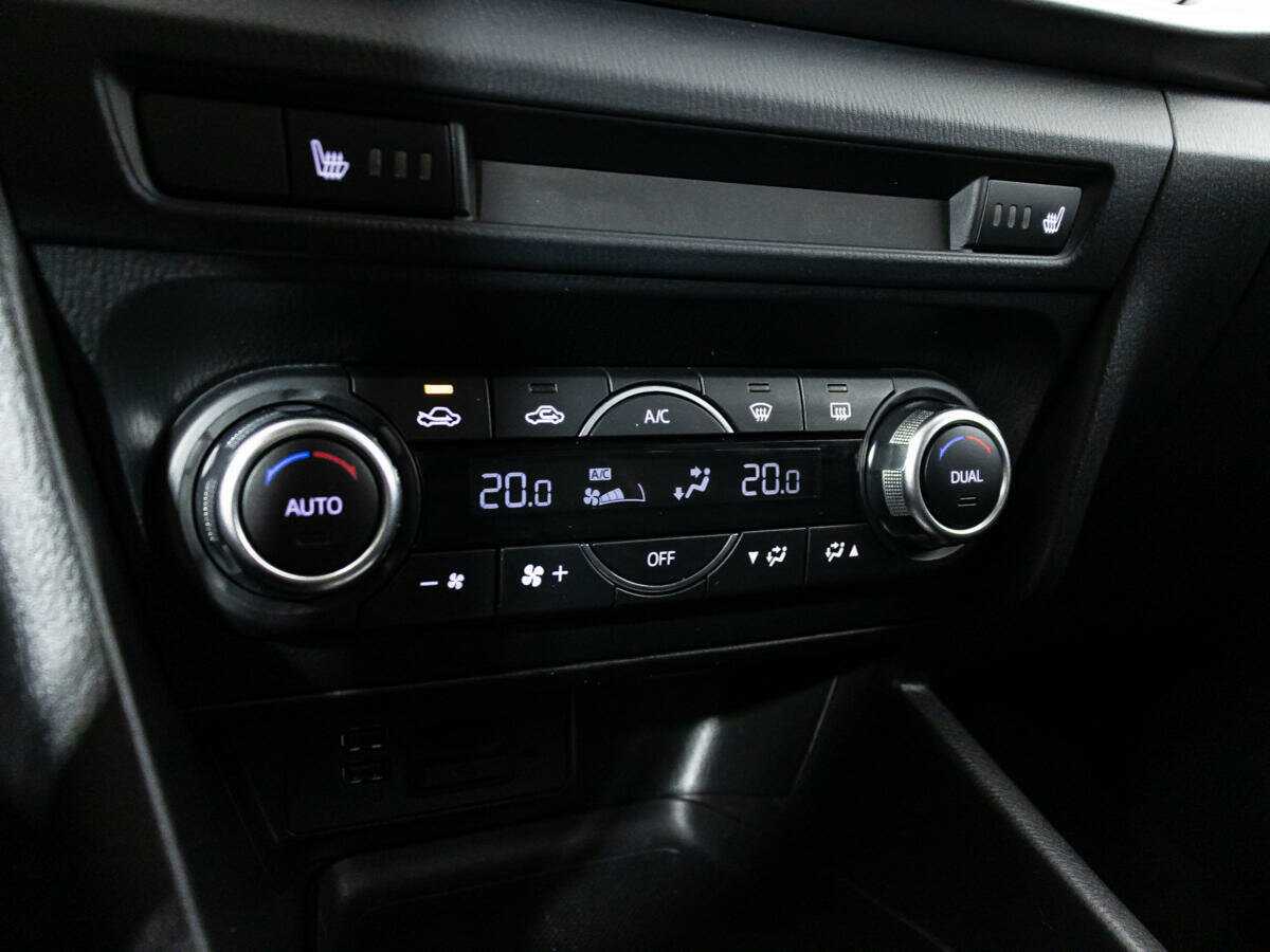 Купить Mazda 3, 2016, 75 000 км.. Фото: #15