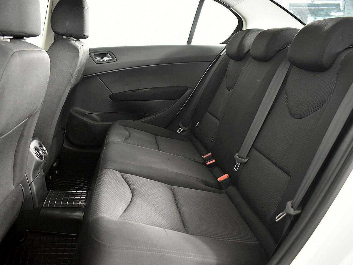 Купить Peugeot 408, 2013, 79 107 км.. Фото: #8