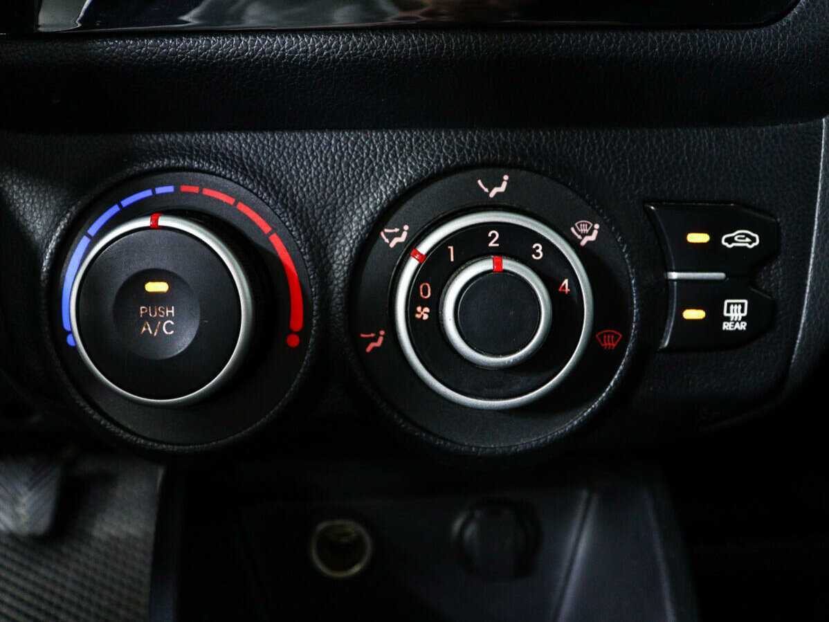 Купить Kia Rio, 2012, 101 251 км.. Фото: #10