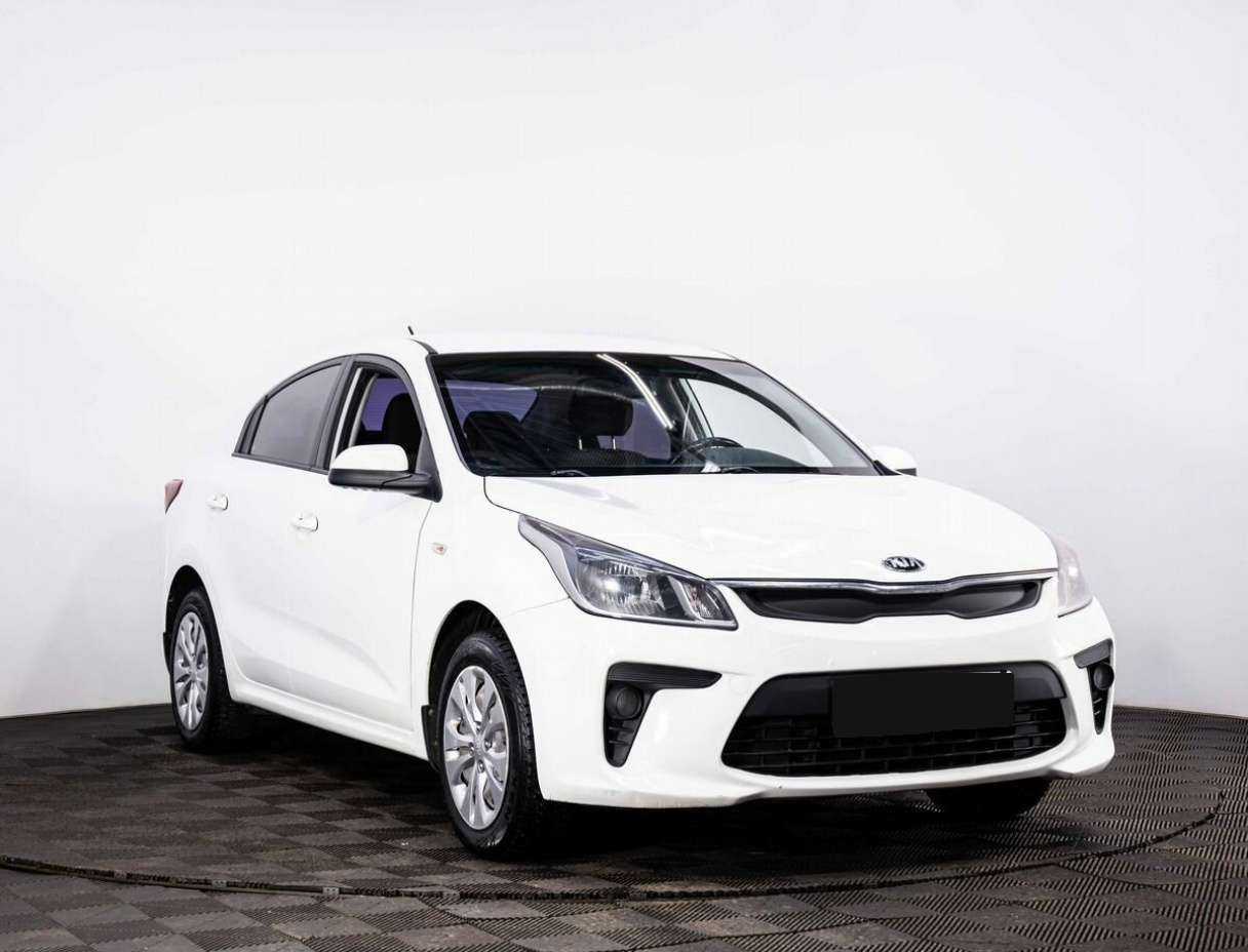 Купить Kia Rio, 2018, 139 000 км.. Фото: #2