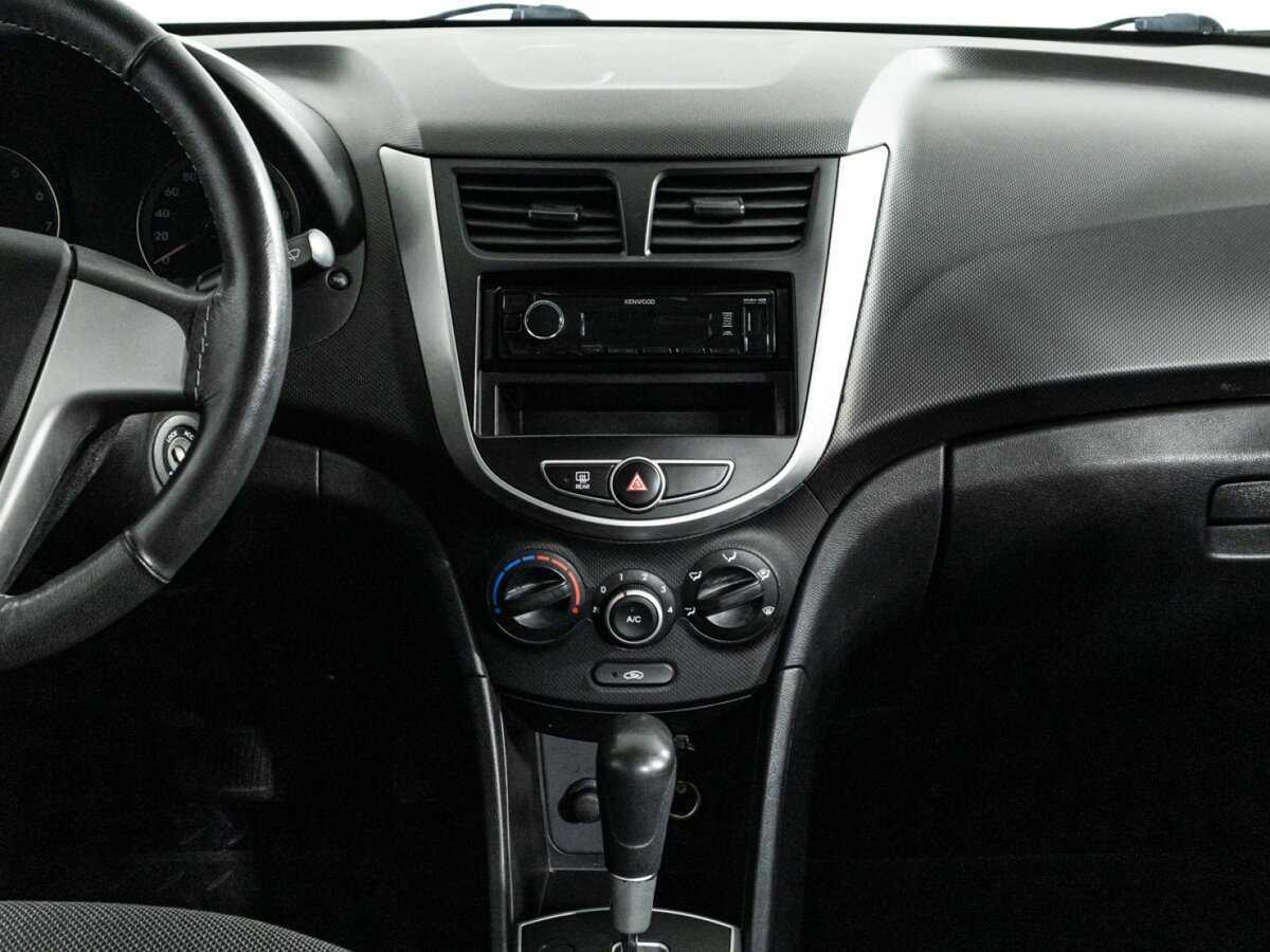 Купить Hyundai Solaris, 2014, 108 083 км.. Фото: #13