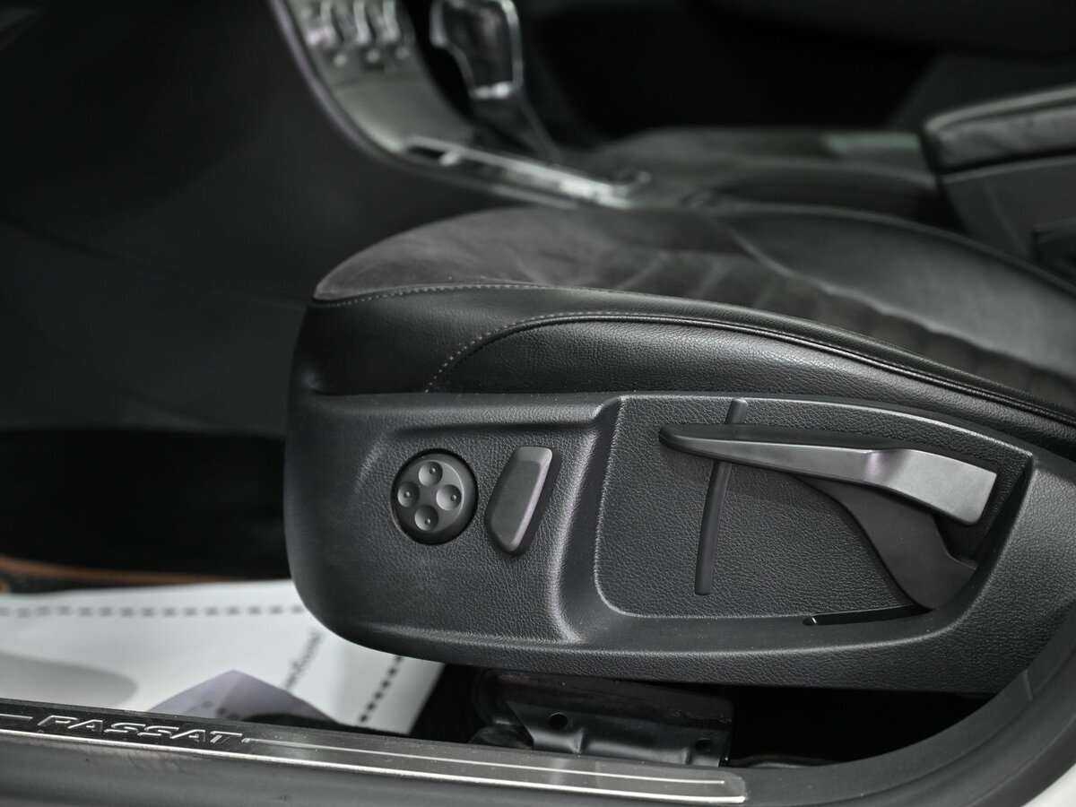 Купить Volkswagen Passat, 2013, 131 000 км.. Фото: #9