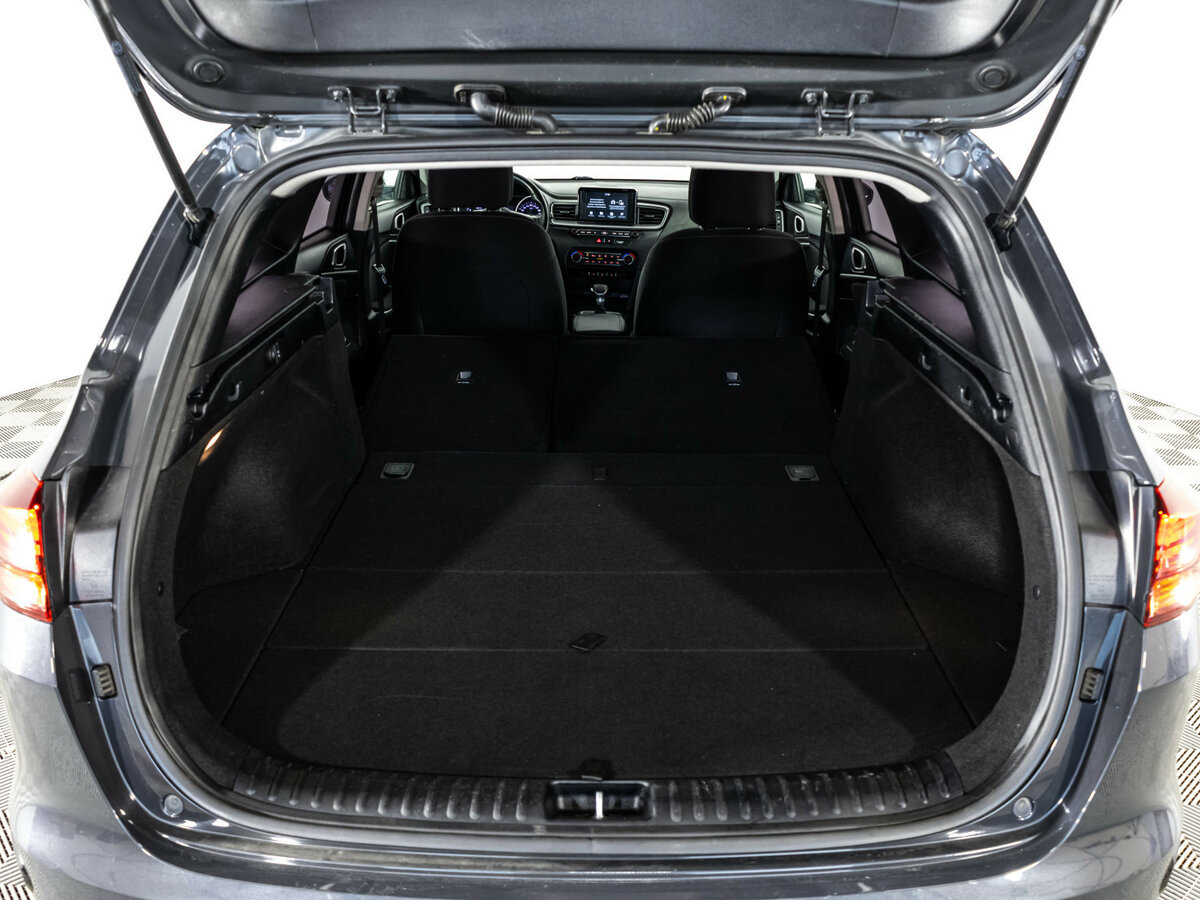 Купить Kia Ceed, 2019, 88 743 км.. Фото: #19