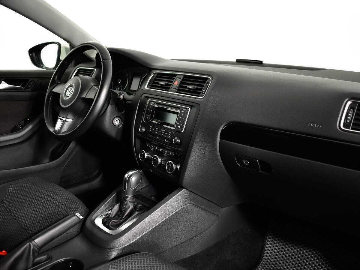 Купить Volkswagen Jetta, 2014, 104 444 км.. Фото: #8