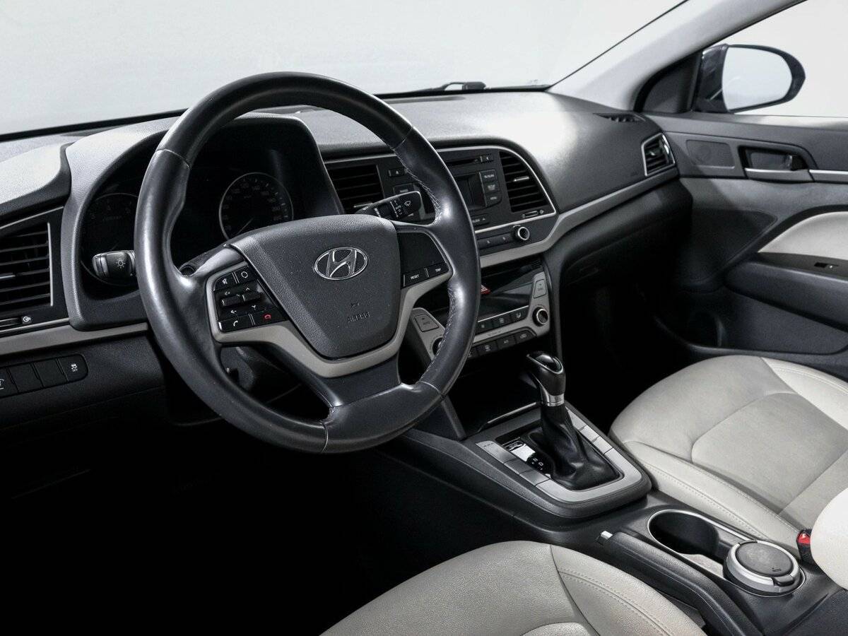 Купить Hyundai Elantra, 2016, 143 729 км.. Фото: #11