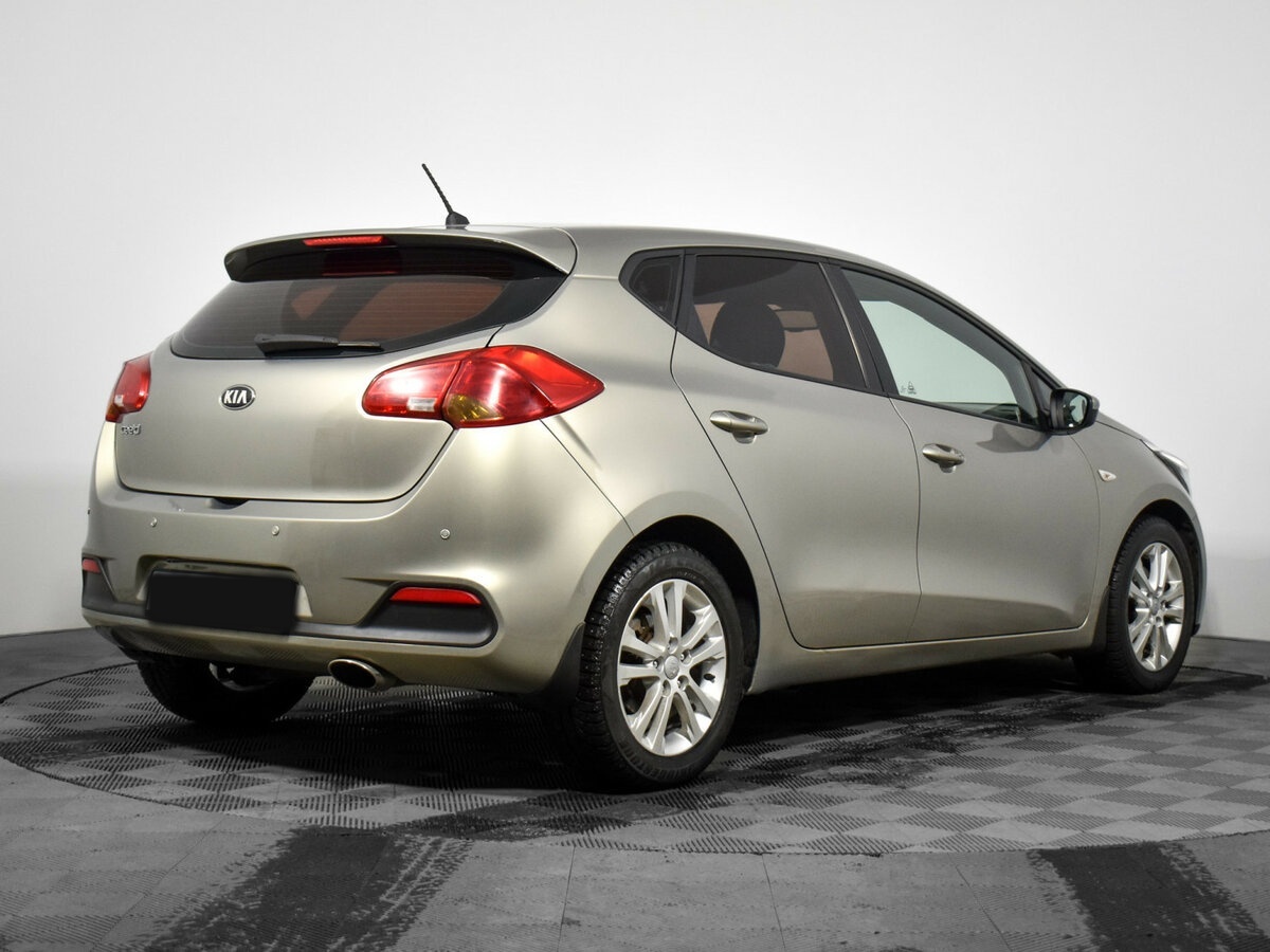 Купить Kia Ceed, 2012, 80 486 км.. Фото: #4