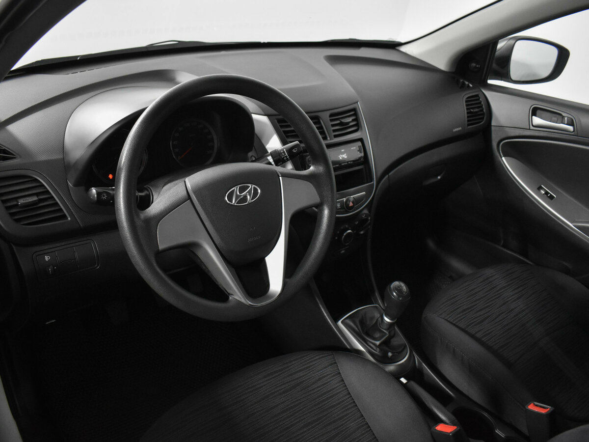 Купить Hyundai Solaris, 2016, 240 000 км.. Фото: #6